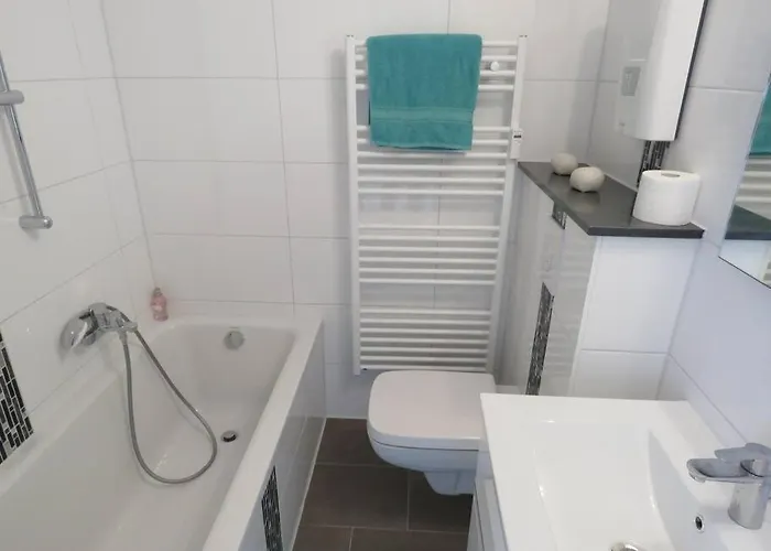 Sonnenblick - Zentrumsnah Und Gruen In Apartmán *