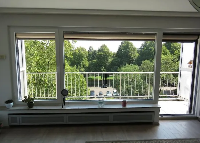 Apartment Sonnenblick - Zentrumsnah Und Grün In *